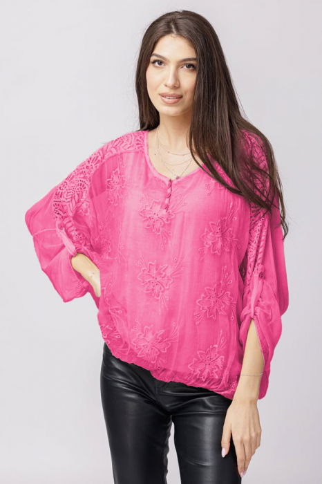 Bluza din matase si vascoza fucsia brodata si dantela pe spate