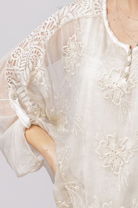 Bluza din matase si vascoza bleumarin brodata si dantela pe spate [5]