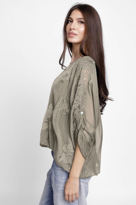 Bluza din matase si vascoza brodata, cu dantela pe spate, bej inchis [2]