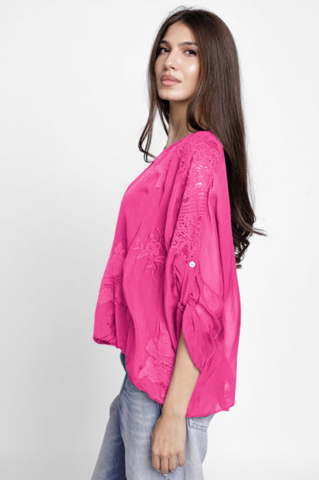 Bluza din matase si vascoza brodata, cu dantela pe spate, fucsia [2]