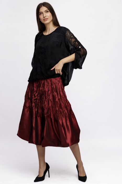 Bluza din matase si vascoza brodata, cu dantela pe spate, neagra [5]