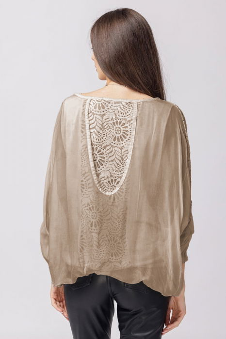 Bluza din matase si vascoza bej inchis brodata si dantela pe spate si nasturei [2]