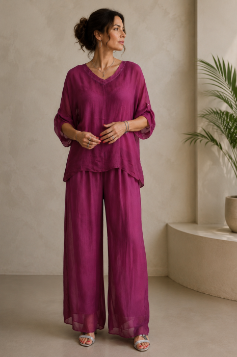 Bluza din matase si vascoza cu maneci cazute si decolteu in V, magenta