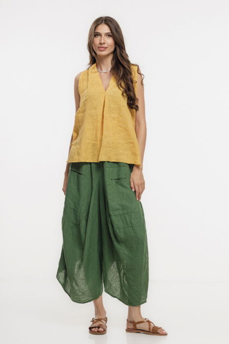 Bluza fara maneci din in cu decolteu si guler inalt, galben turmeric [4]