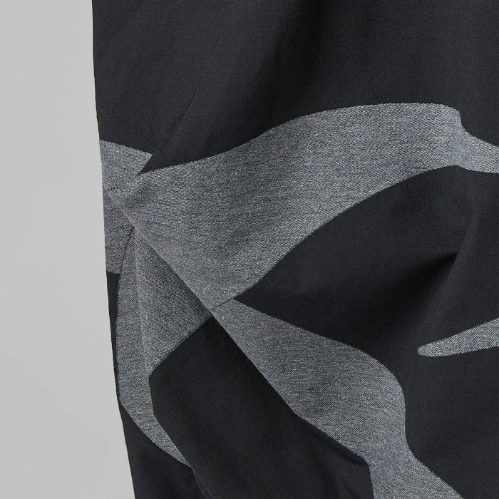 Fusta pantalon statement cu volum arhitectural si imprimeu geometric –stil urban [7]