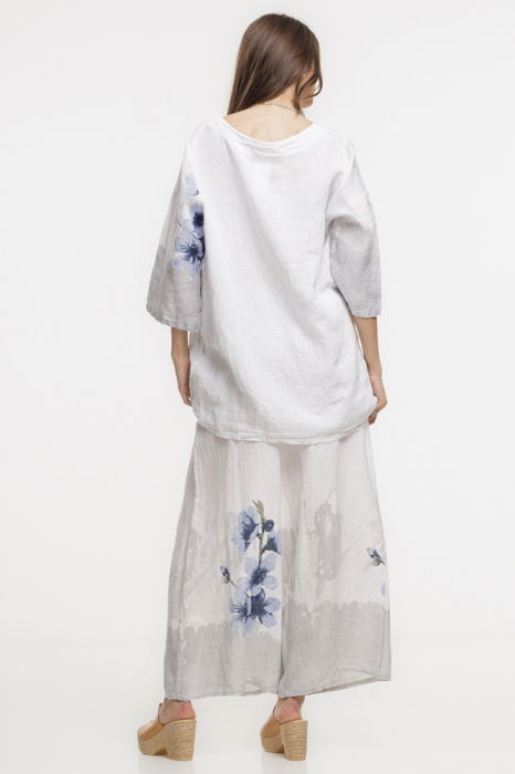 Bluza lejera din in alb cu imprimeu floral pictural [7]