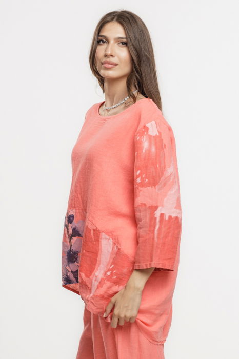Bluza lejera din in corai cu imprimeu floral pictural [3]