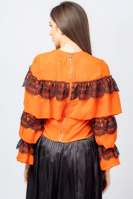 Bluza portocalie, eleganta cu volane si dantela neagra [2]