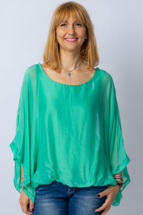 Bluza verde din matase si vascoza cu maneca fluture