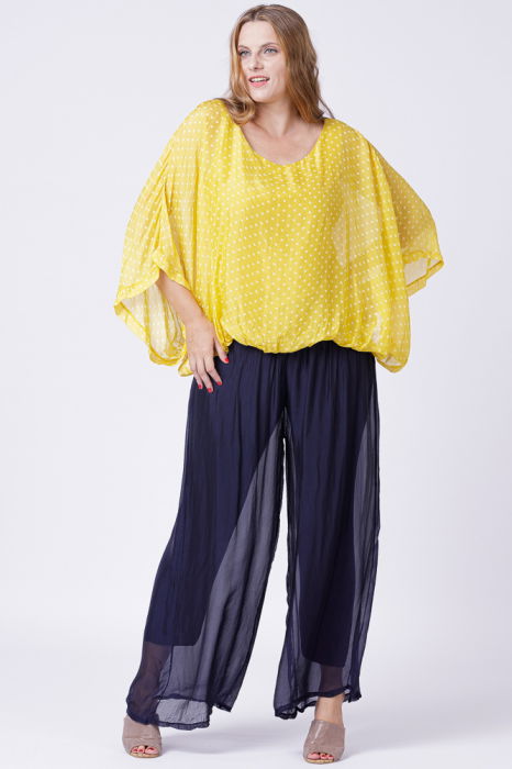 Bluza galbena cu bulinute din matase si vascoza cu maneca fluture [4]