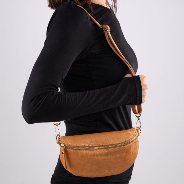 Borseta din piele naturala cu fermoar si bareta reglabila, camel [3]