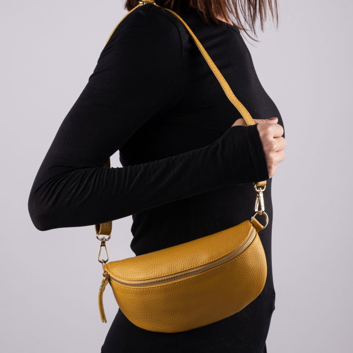 Borseta din piele naturala cu fermoar si bareta reglabila, galben mustar [3]