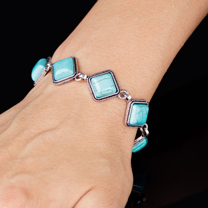 Bratara cu elemente rombice din piatra naturala de howlit turcoaz [3]