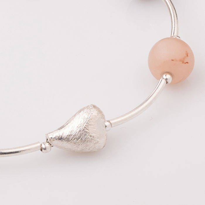 Bratara cu tuburi, granate si inima din argint [2]