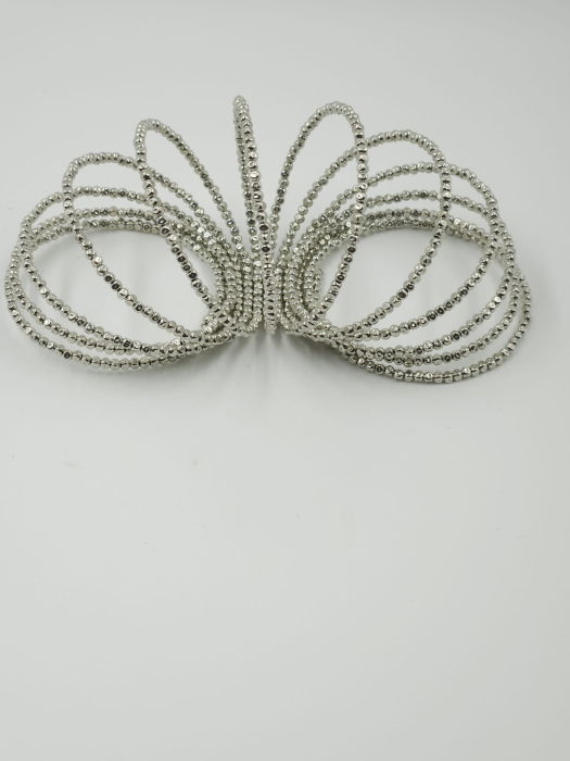 Bratara semirigida si elastica cu elemente mici argintii - design minimalist de efect [7]