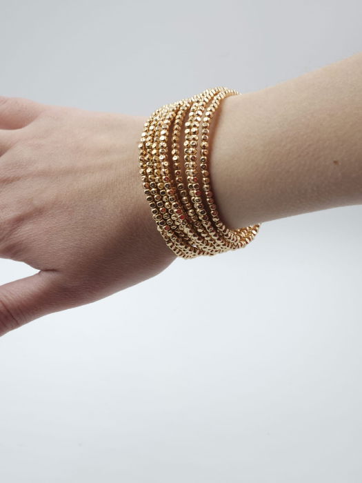 Bratara semirigida si elastica cu elemente mici aurii - design minimalist de efect [10]