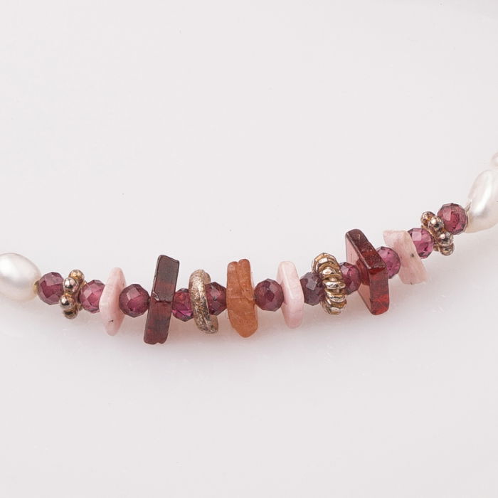 Bratara subtire din perle de cultura, cu placute de granat si rodonit [2]