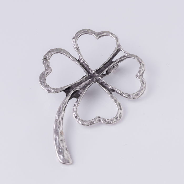 Brosa din ZAMAC sub forma de trifoi cu patru foi [3]