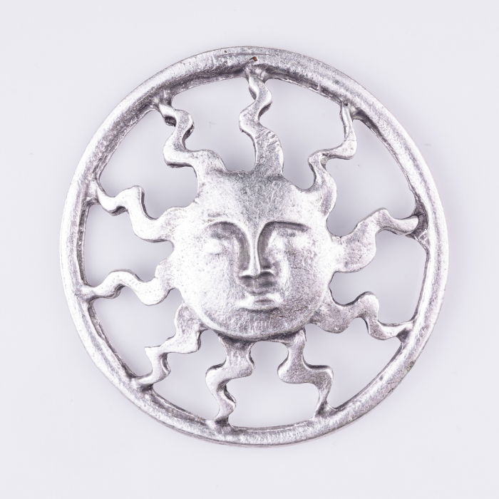 Brosa din ZAMAC sub forma de soare stralucitor in cerc [2]