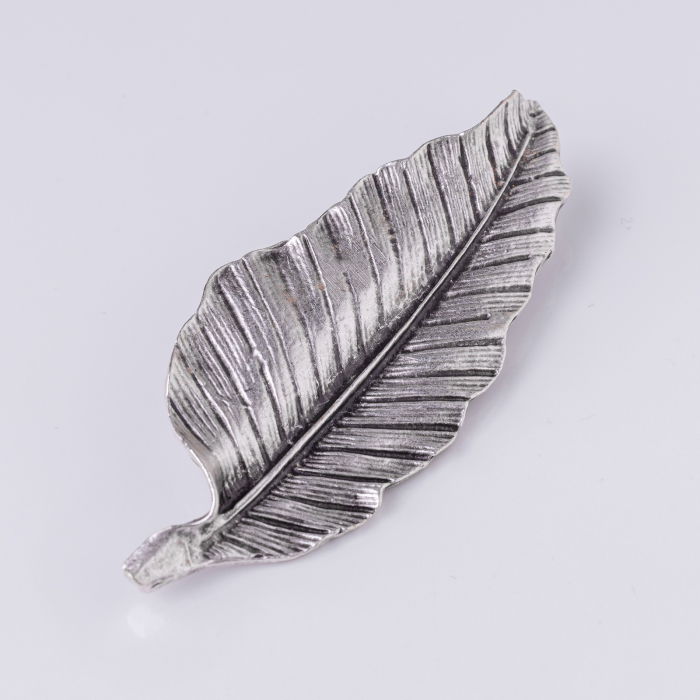 Brosa din ZAMAC sub forma de frunza [3]