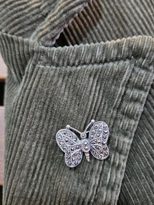 Brosa fluturas din argint 925 cu pietre foarte fine de marcasite [2]