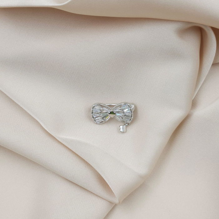 Brosa fundita miniaturala din argint 925 cu pietre foarte fine de cubic zirconia [7]