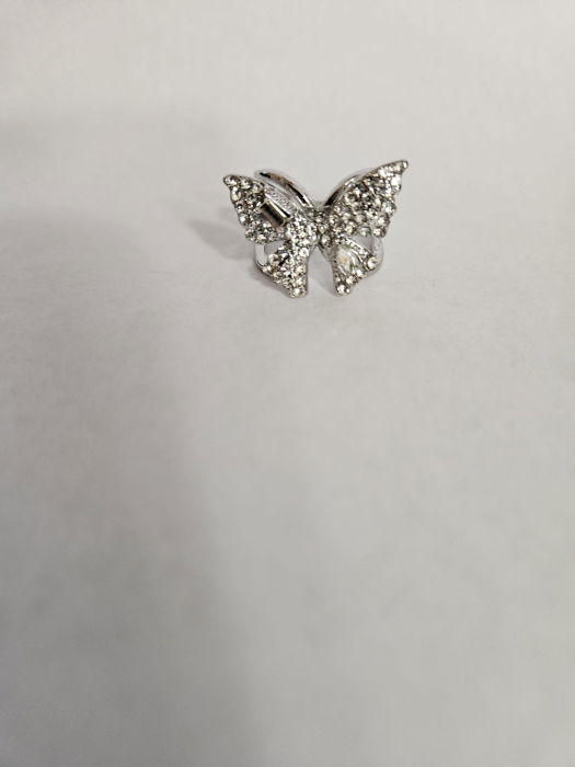Brosa inel pentru esarfa, fluture argintiu cu pietricele albe [6]