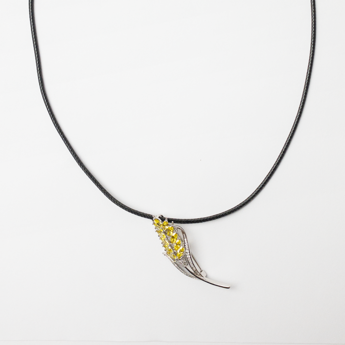 Brosa pandant placata cu argint si pietricele de cubic zirconia, spic de grau, simbolul abundentei [2]