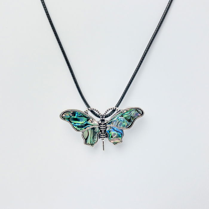 Brosa pandant metalica argintie, fluture cu aripi din paua shell naturala [2]