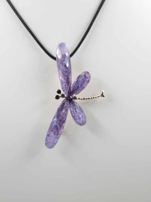 Brosa pandant metalica aurie, libelula fina cu aripi fatetate mov [5]
