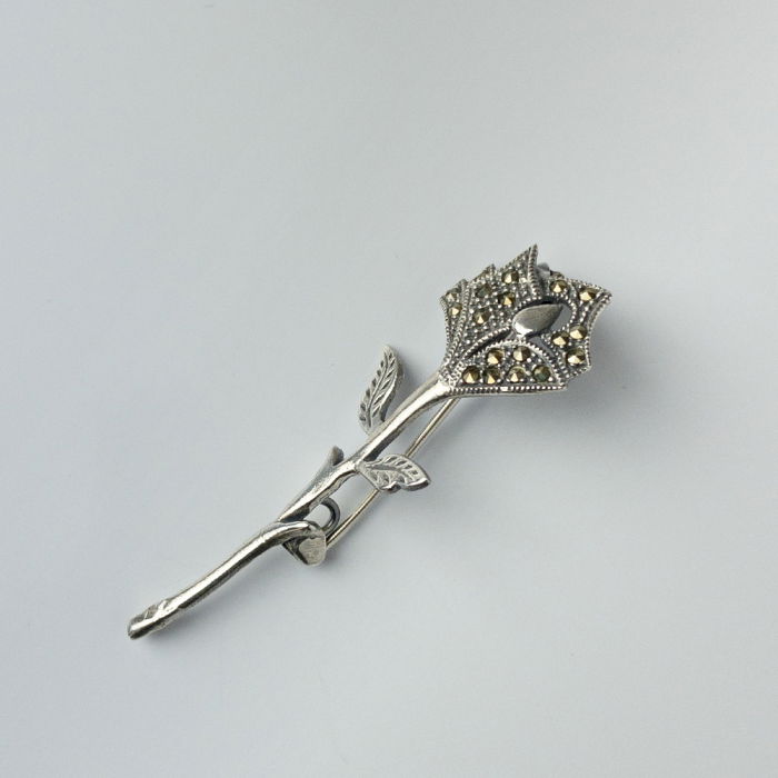 Brosa trandafir stilizat din argint 925 cu pietre foarte fine de marcasite [2]