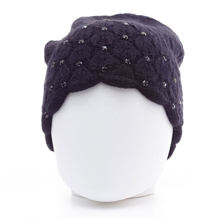 Caciula neagra model tricotat cu fir de lurex si strasuri aplicate, captusita in interior [2]