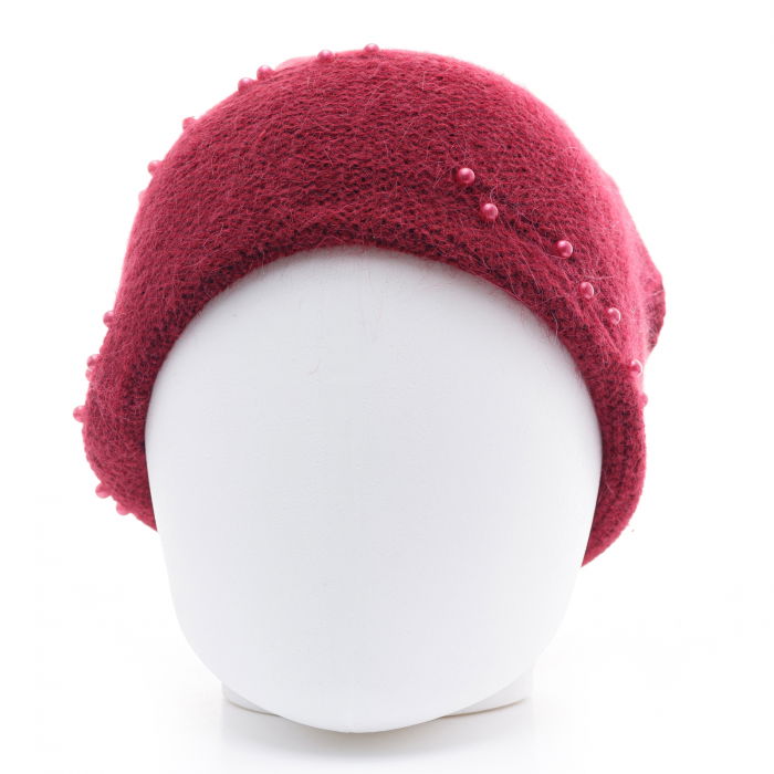 Caciula bordo model tricotat cu perle fine aplicate, dublata in interior [2]