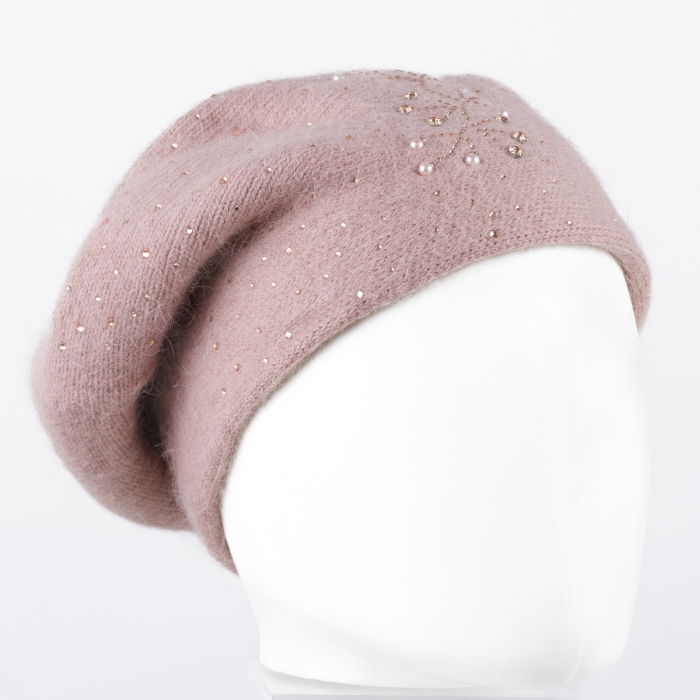 Caciula roz prafuit  model tricotat cu perle si strasuri fine aplicate, dublata in interior [2]