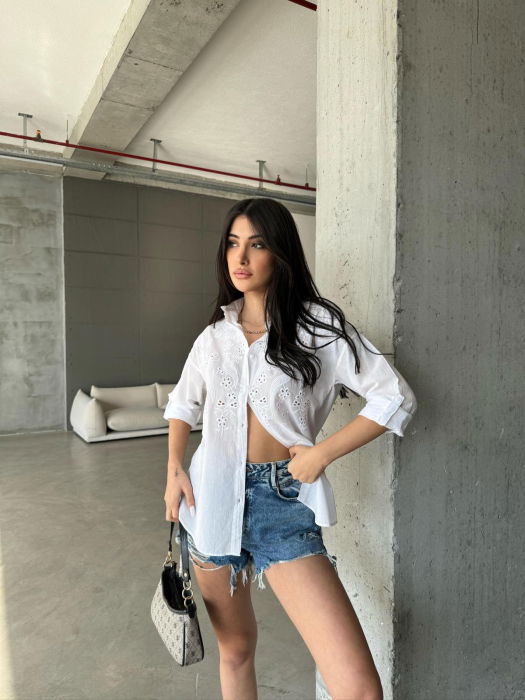 Camasa alba din bumbac broderie alba [5]