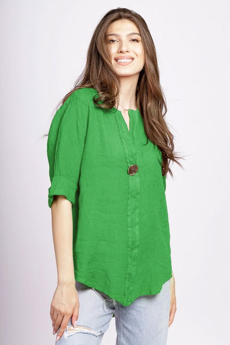 Camasa verde prazuliu din in cu nasture metalic decorativ