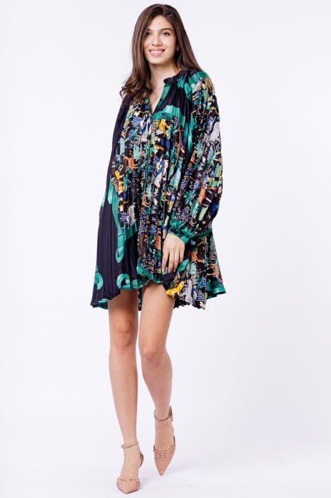 Rochie plisata A-line din satin, cu maneci ample si imprimeu jungle pe fond negru [2]