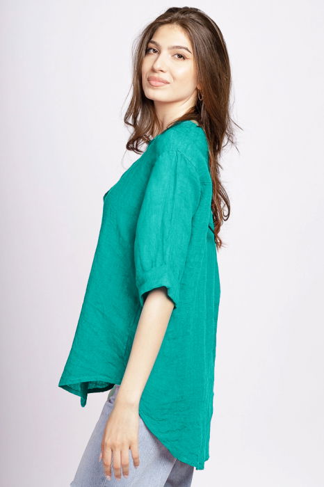 Camasa turcoaz din in cu nasture metalic decorativ [2]