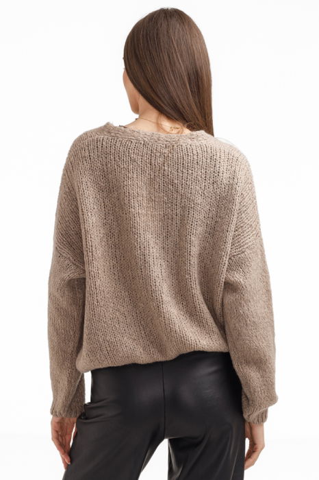 Cardigan dama cu lana si mohair, cu brose decorative – pulover casual chic bej inchis [3]