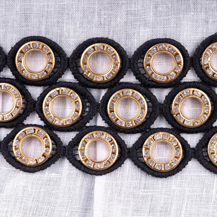 Centura flexibila cu cercuri metalice argintii de 1 cm cu pietricele stralucitoare [3]