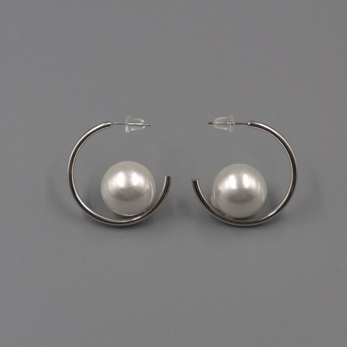 Cercei argintii contemporani, cu perlă centrală [3]