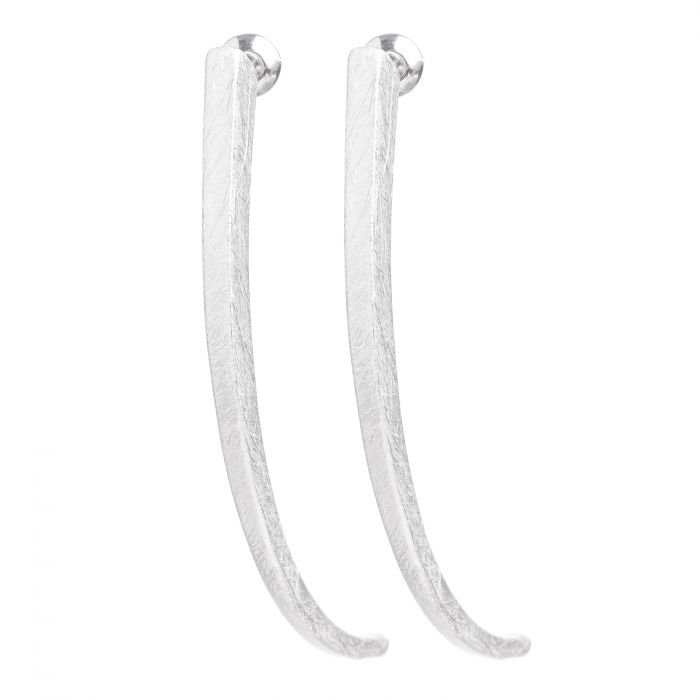 Cercei argintii satinati cu forma de bara curbata [2]