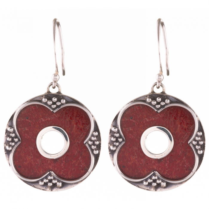 Cercei rotunzi din argint cu coral si decoratiune pe toata circumferinta [3]