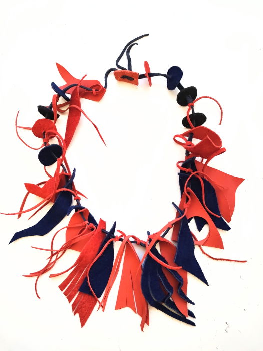 Colier corai si albastru electric ,din piele naturala,asimetric [1]