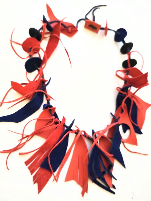 Colier corai si albastru electric ,din piele naturala,asimetric [2]