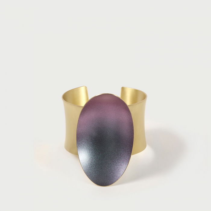 Bratara rigida Marise cu element in forma ovala cu irizatii mov, din alama placata cu aur de 24k [6]