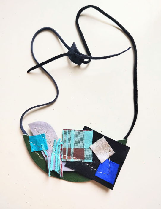 Colier statement din piele naturala ,nuante smarald,bleu,albastru [2]