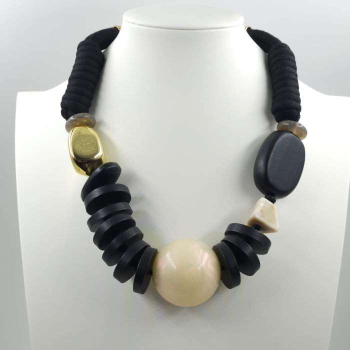 Colier statement geometric cu element central supradimensionat – design modern [6]