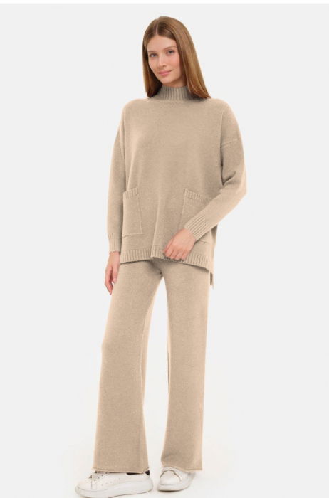Compleu cu pantaloni si pulover cu gat semiinalt si buzunare, din  tricotaj fin, bej [1]