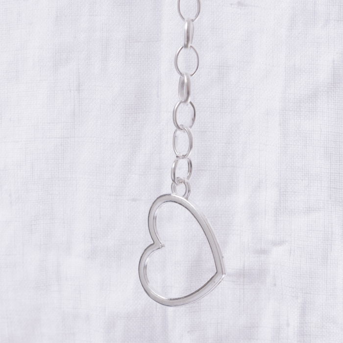 Curea flexibila metalica cu inimi, cu lant de prelungire, argintie [2]